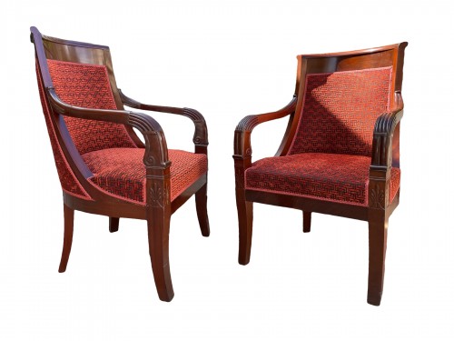 Pair of mahogany armchairs of the Restoration period