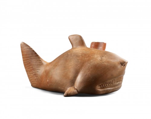 Vase représentant un requin - Comala