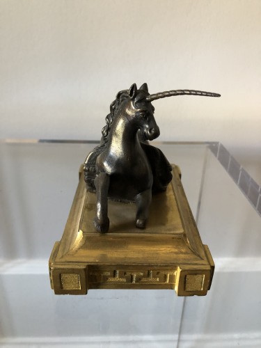 Pair of Louis XVI period unicorns  - Decorative Objects Style Louis XVI