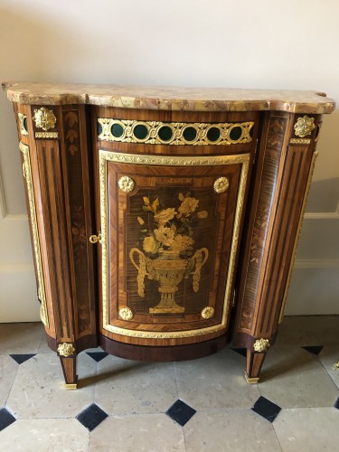 Piece of furniture stamped PIONIEZ - Furniture Style Louis XVI