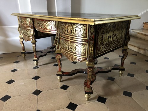 Grand bureau Mazarin d’époque Louis XIV attribué à Nicolas Sageot - Galerie Bordet