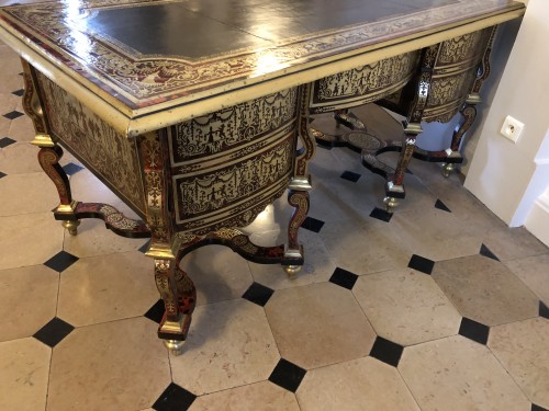 Louis XIV - Grand bureau Mazarin d’époque Louis XIV attribué à Nicolas Sageot