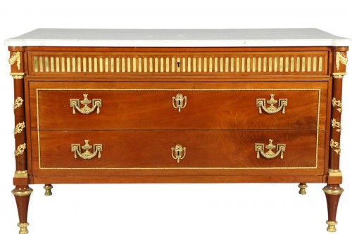 Grande commode d'époque Louis XVI estampillée Joseph FEURSTEIN