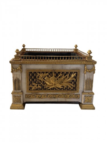 Boîte à musique formant Jardinière d'époque Louis XVI