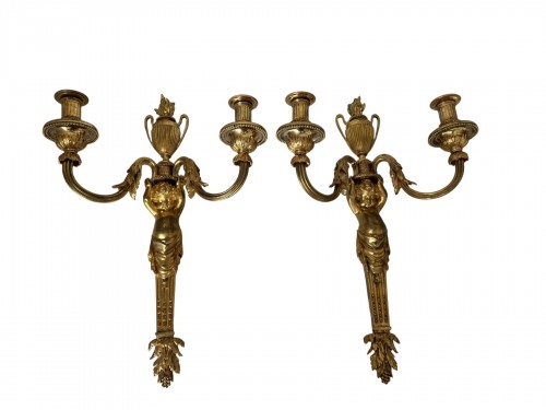 Paire d'Appliques au putto d'époque Louis XVI