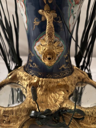 Kangxi Period Chinese Porcelain Perfume Fountain - Louis XV