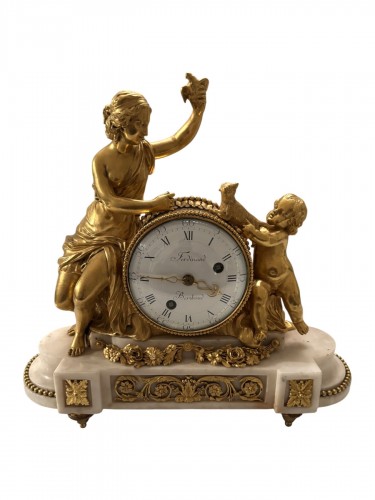 Pendule en bronze doré d’époque louis XVI signée Ferdinand BERTHOUD