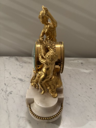 Pendule en bronze doré d’époque louis XVI signée Ferdinand BERTHOUD - Louis XVI