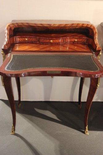 Small Louis XV  bureau de pente - Furniture Style Louis XV