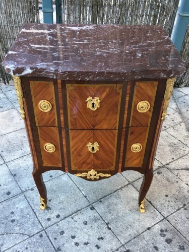 Petite commode d'époque Transition - Galerie Bordet