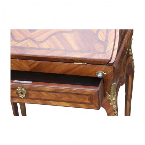 Furniture  - Louis XV Bureau de pente stamped MIGEON