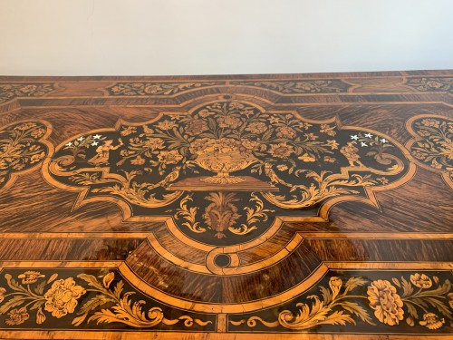 17th century - Louis XIV chest of drawers