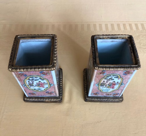 Objet de décoration Cassolettes, coupe et vase - Paire de vases d’époque Qianlong Famille Rose