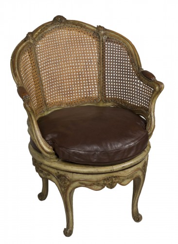 Fauteuil de bureau à assise tournante d’époque Louis XV