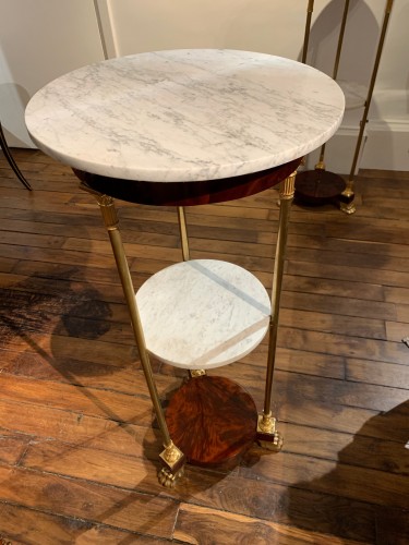 Furniture  - Pair of Empire period pedestal tables