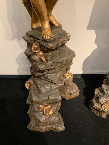 Louis XV - Paire de statues en bois sculpté et doré, Gênes XVIIIe