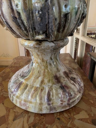 Vase polychrome Lunéville 1750 - Céramiques, Porcelaines Style Louis XV