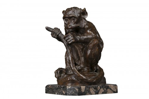MENGIN Paul - Eugène (1853-1937) - Little monkey grooming