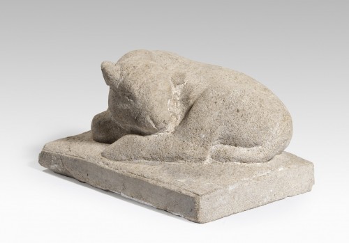 Sculpture Sculpture en pierre - GRAVES Jean (1897-2000), Jeune taureau couché