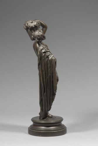 XIXe siècle - PRADIER James (1790-1852) - Femme nue portant un panier