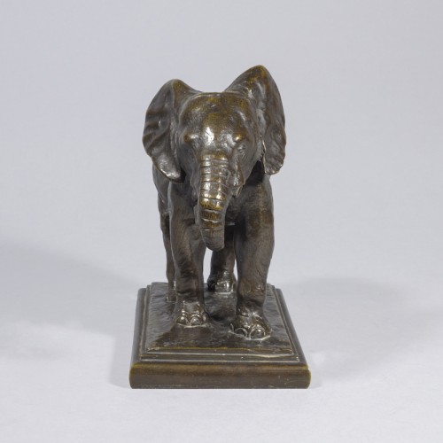20th century - VALTON Charles ( 1851-1918) Baby Elephant	