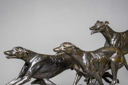 Antiquités - FIOT Maximilien (1886-1953), Three greyhounds