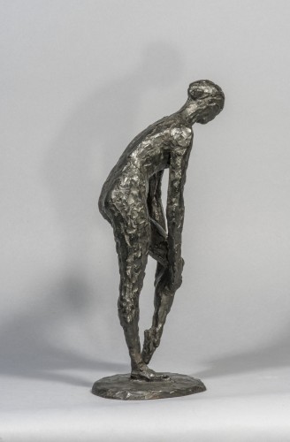 Sculpture  - YENCESSE Hubert (1900-1987), Dancer pulling up her tights
