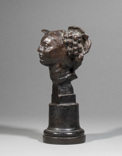 Sculpture Sculpture en Bronze - BOURDELLE Emile-Antoine (1861-1929), Petite tête aux raisins, 1910