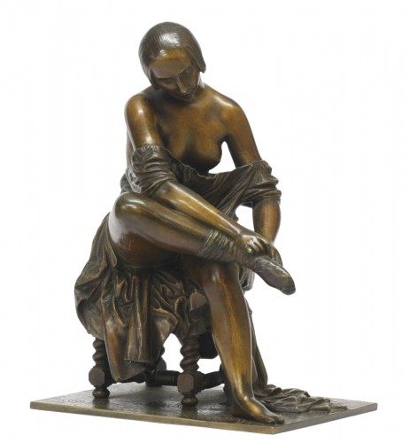 PRADIER James (1790-1852) - Femme mettant un bas