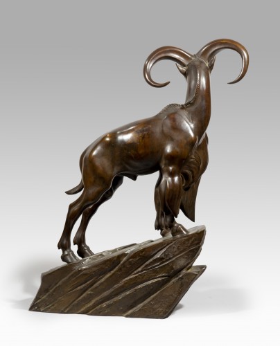 Raymond de MEESTER ( 1904 -1995) - Mouflon sur un rocher - Sculpture Style Art Déco