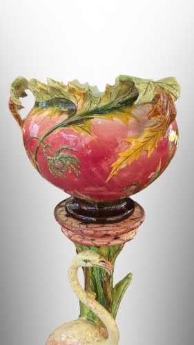 Céramiques, Porcelaines  - Delphin Massier (1836 - 1907), complet aux flamand rose et chardons en barbotine Art nouveau