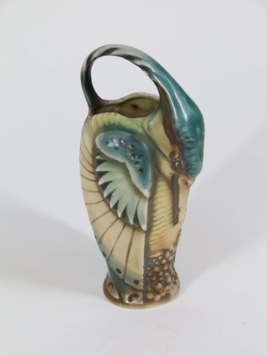 Amphora – Stylized bird vase with zoomorphic handle, Austria early 20th century - Porcelain & Faience Style Art nouveau