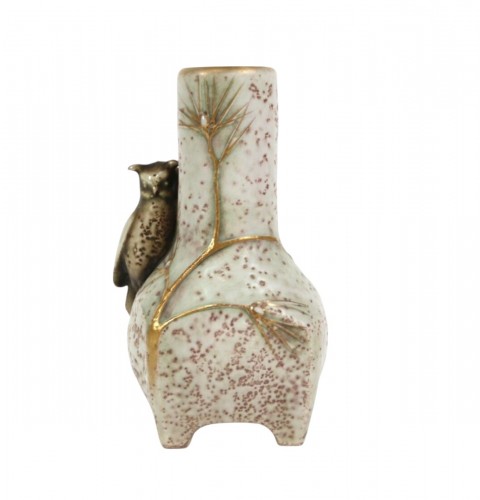 Ernst Wahliss Turn Vienna – Owl vase with appliqué and plant decoration, late 19th century