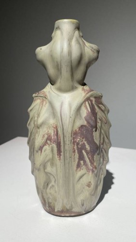 Ernest Bussière (1863-1913), Art nouveau Scarab Vase - Porcelain & Faience Style Art nouveau