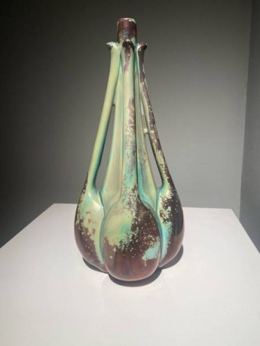 Ernest Bussière (1863-1913), Art nouveau Fennel Vase - Porcelain & Faience Style Art nouveau