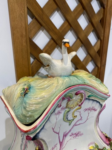 Porcelain & Faience  - Polychrome Faience Fountain, Marseille 18th Century