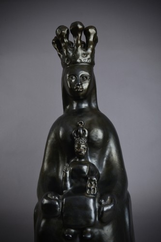 Georges Jouve (1910 - 1964) - Black virgin in majesty - enameled ceramic. - 