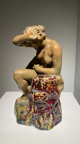 Céramiques, Porcelaines  - Dalpayrat (1844-1910) - Naïade sur un rocher en céramique Art Nouveau
