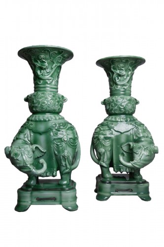 Théodore Deck (1823-1891) - Pair of elephant vases - Art Nouveau ceramic