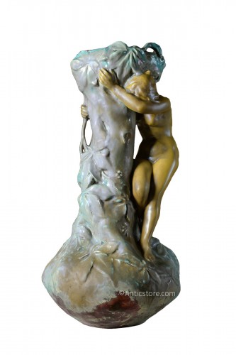 Ernest Bussière - Vase à long col en céramique art nouveau