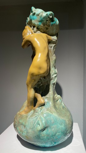 Céramiques, Porcelaines  - Ernest Bussière (1863-1913) - Vase à long col en céramique Art Nouveau