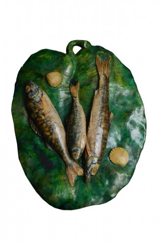 A. Renoleau, Majolica leaf with three fish, Ceramic