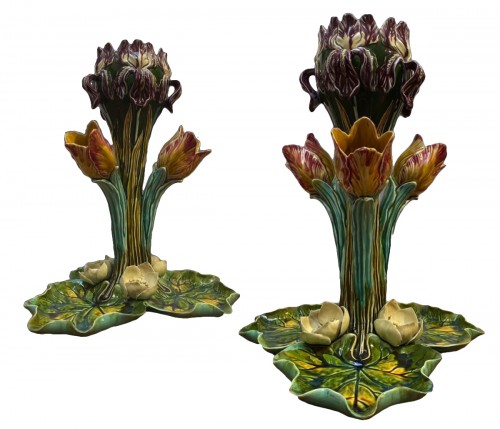 Earthenware of Onnaing, Majolica - Pair of tulip pots