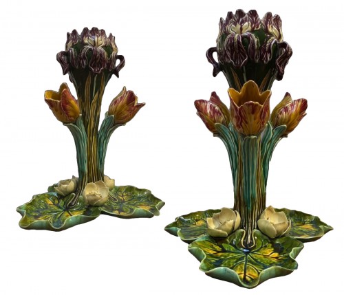 Faïence d'Onnaing, Paire de tulipière en barbotine
