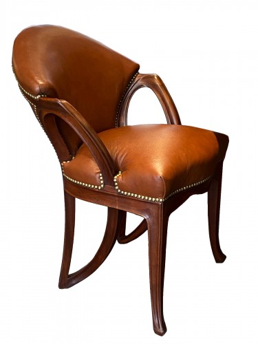 Louis Majorelle (1859-1926) - Fauteuil Art nouveau en acajou