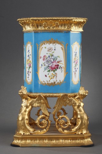 Jardinière de en porcelaine et bronze doré du XIXe siècle - Objet de décoration Style Napoléon III