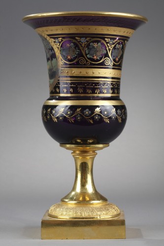 Vase Medicis en opaline améthyste à décor des fables de la fontaine - Restauration - Charles X