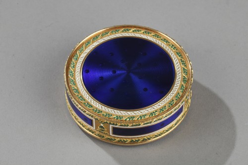 Antiquités - 18th century gold and enamel bonbonniere