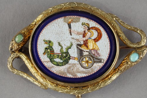 A micro mosaic brooch mounted, pompom, 19th century - Antique Jewellery Style Empire