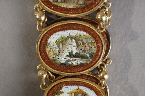 Empire - Un bracelet micromosaïque et or début 19e siècle